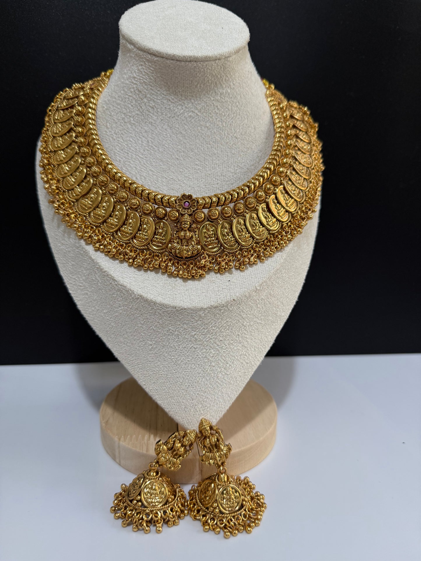 Wide golden coin set with Jhumka