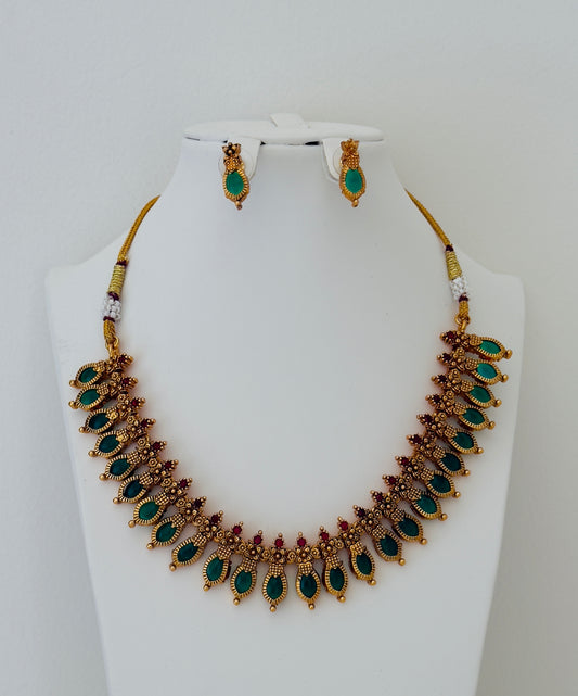 Necklace Set