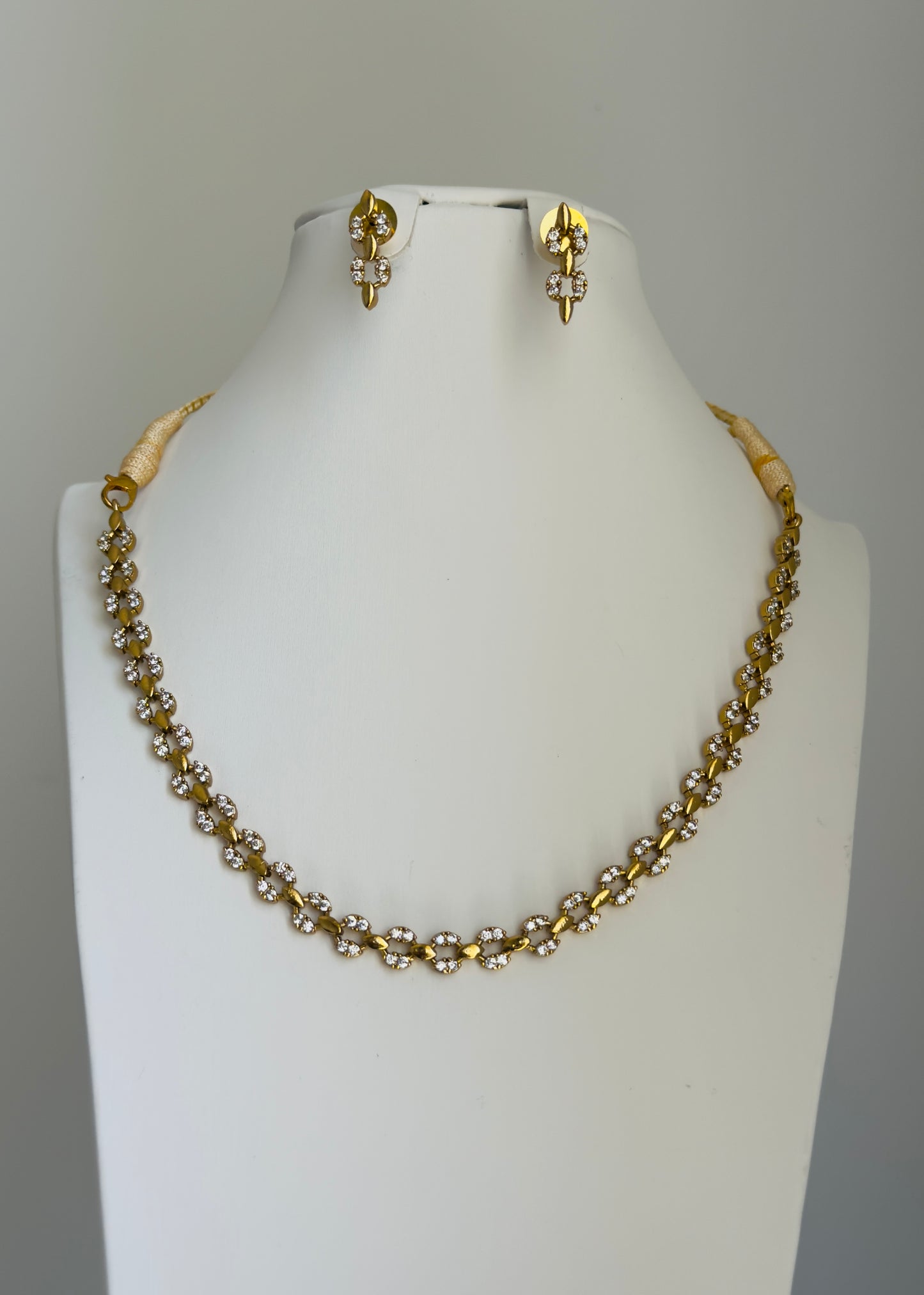 Simple  Partywear Necklace set