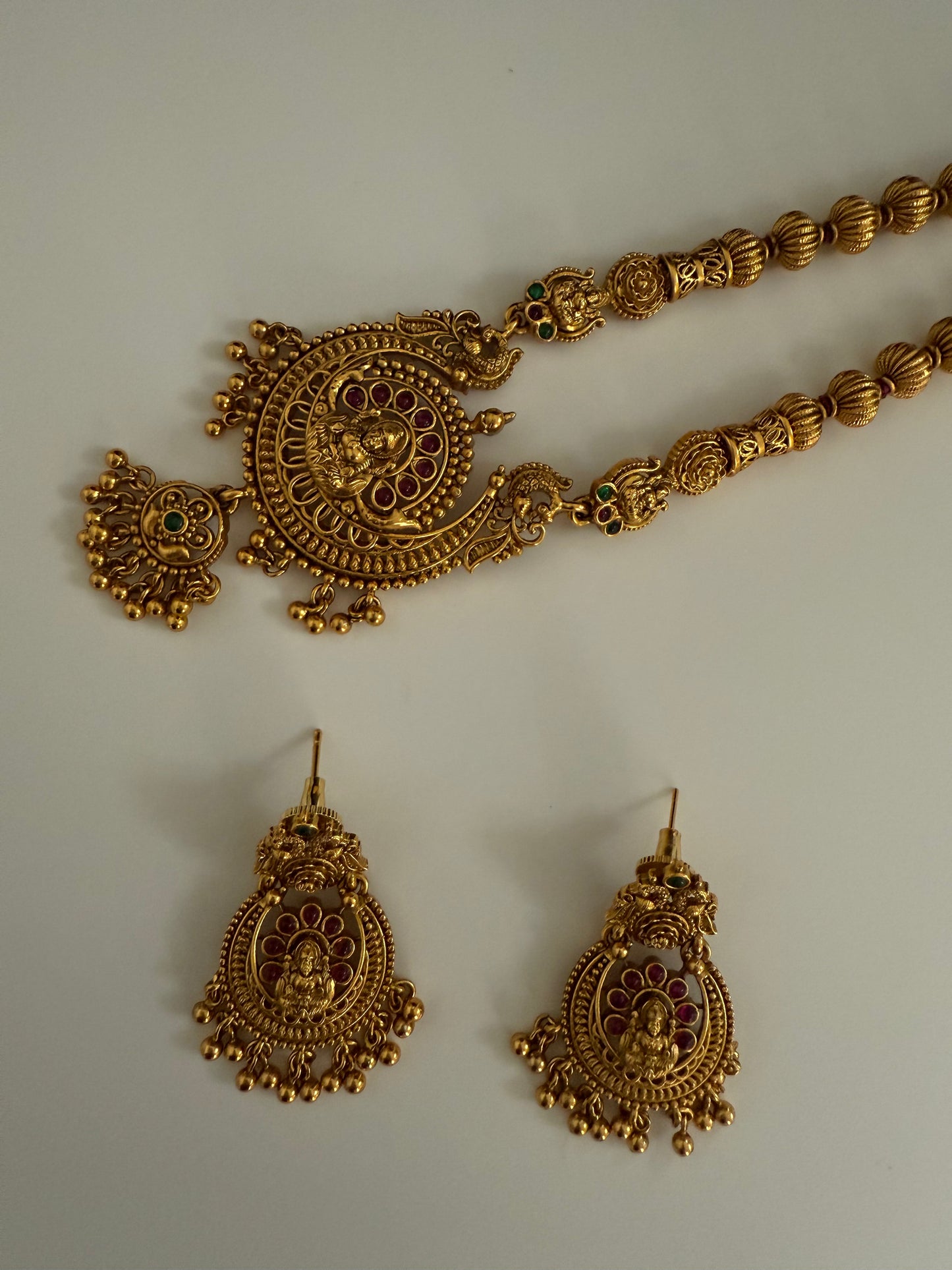 Long Lightweight Temple Pendant set