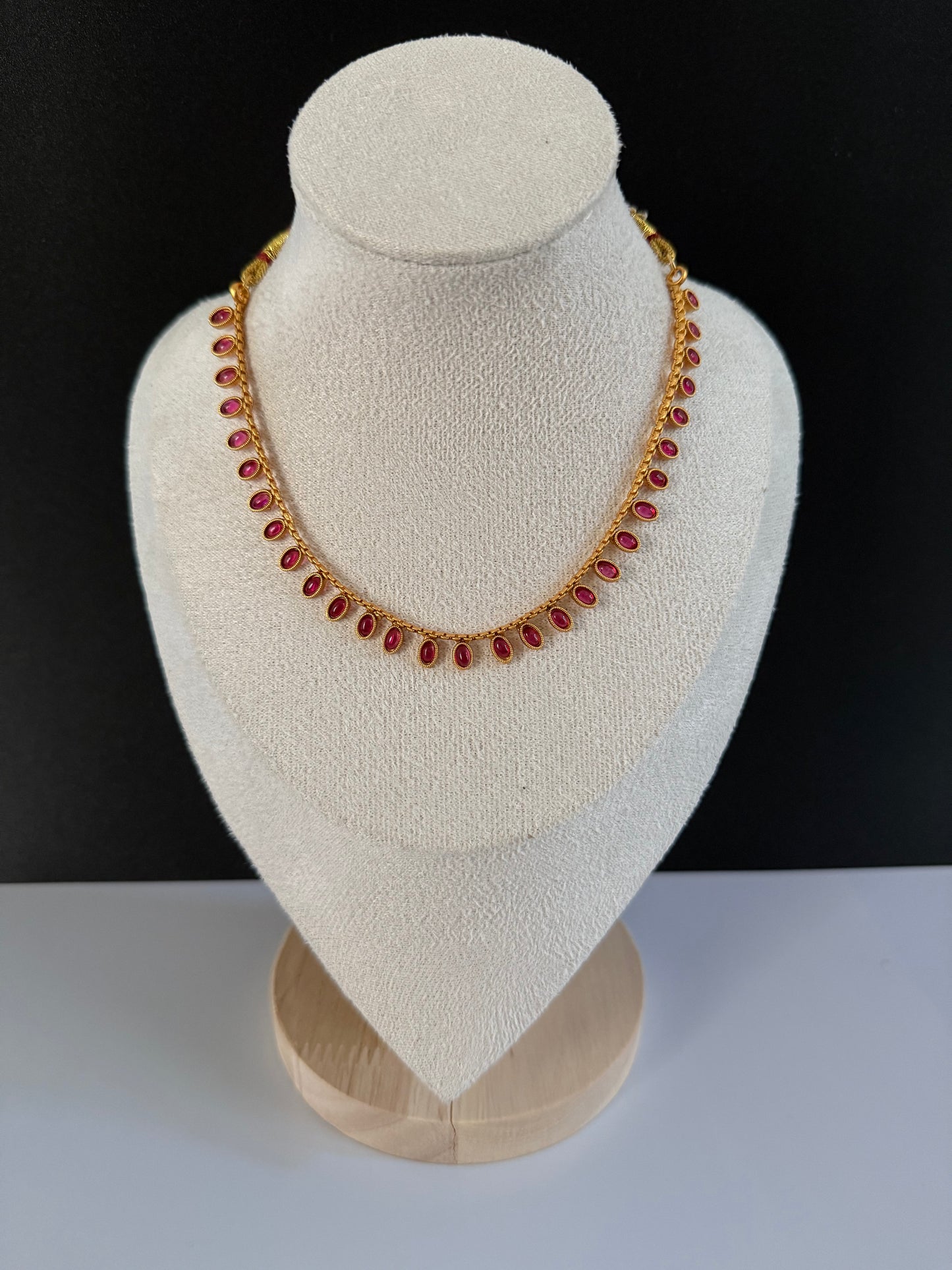 Lightweight designer Necklace Set