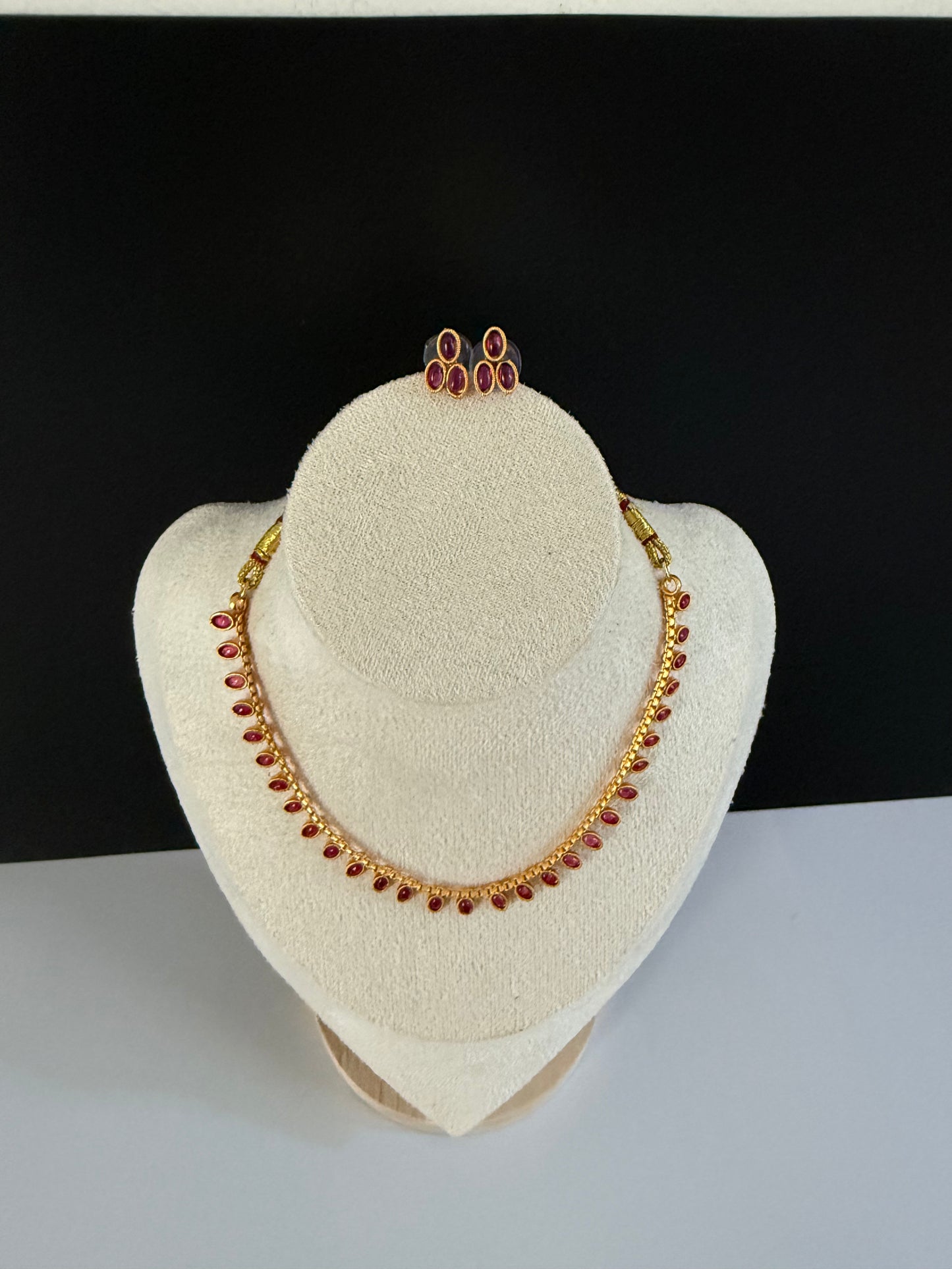 Lightweight designer Necklace Set