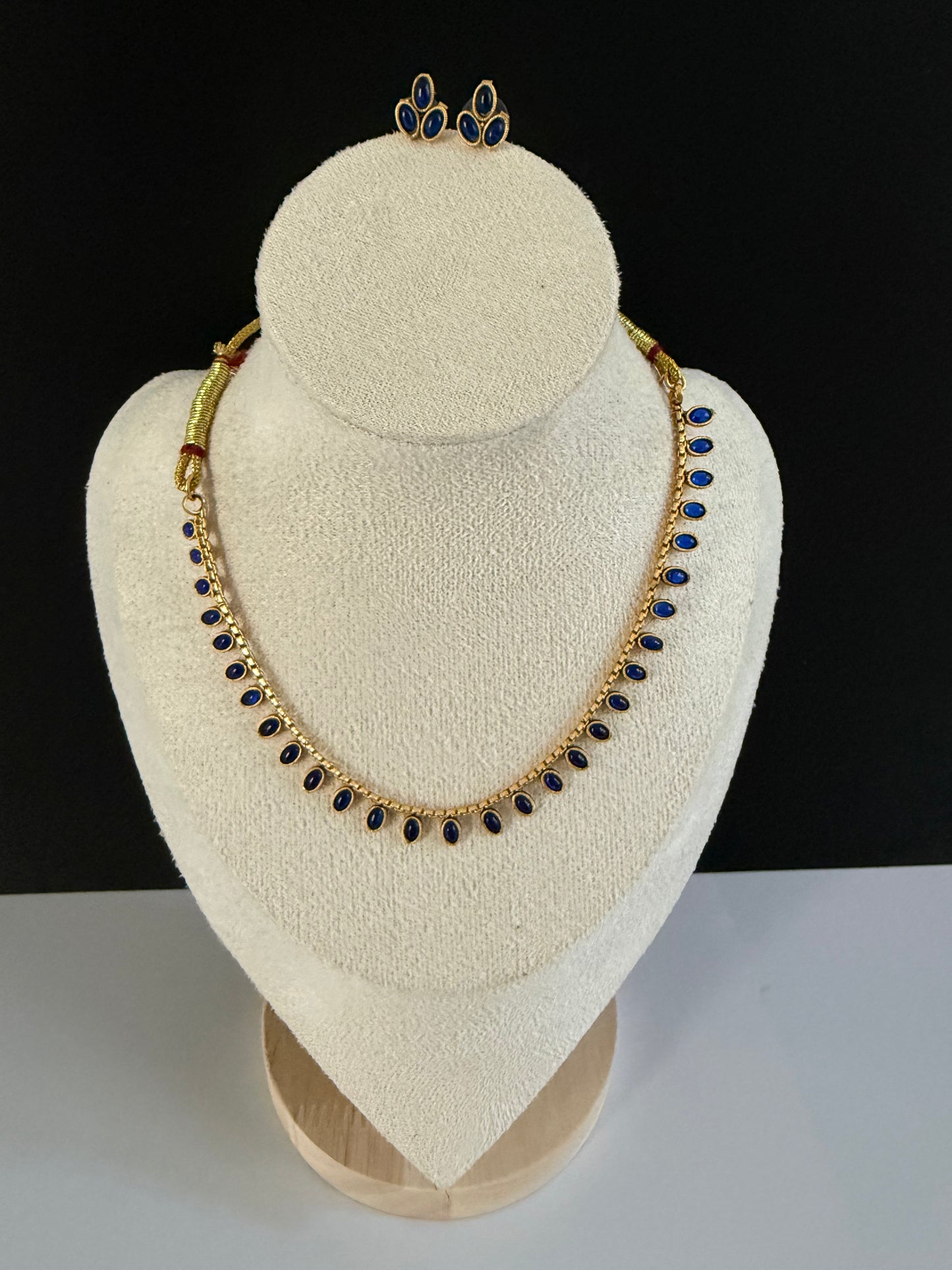 Lightweight designer Necklace Set